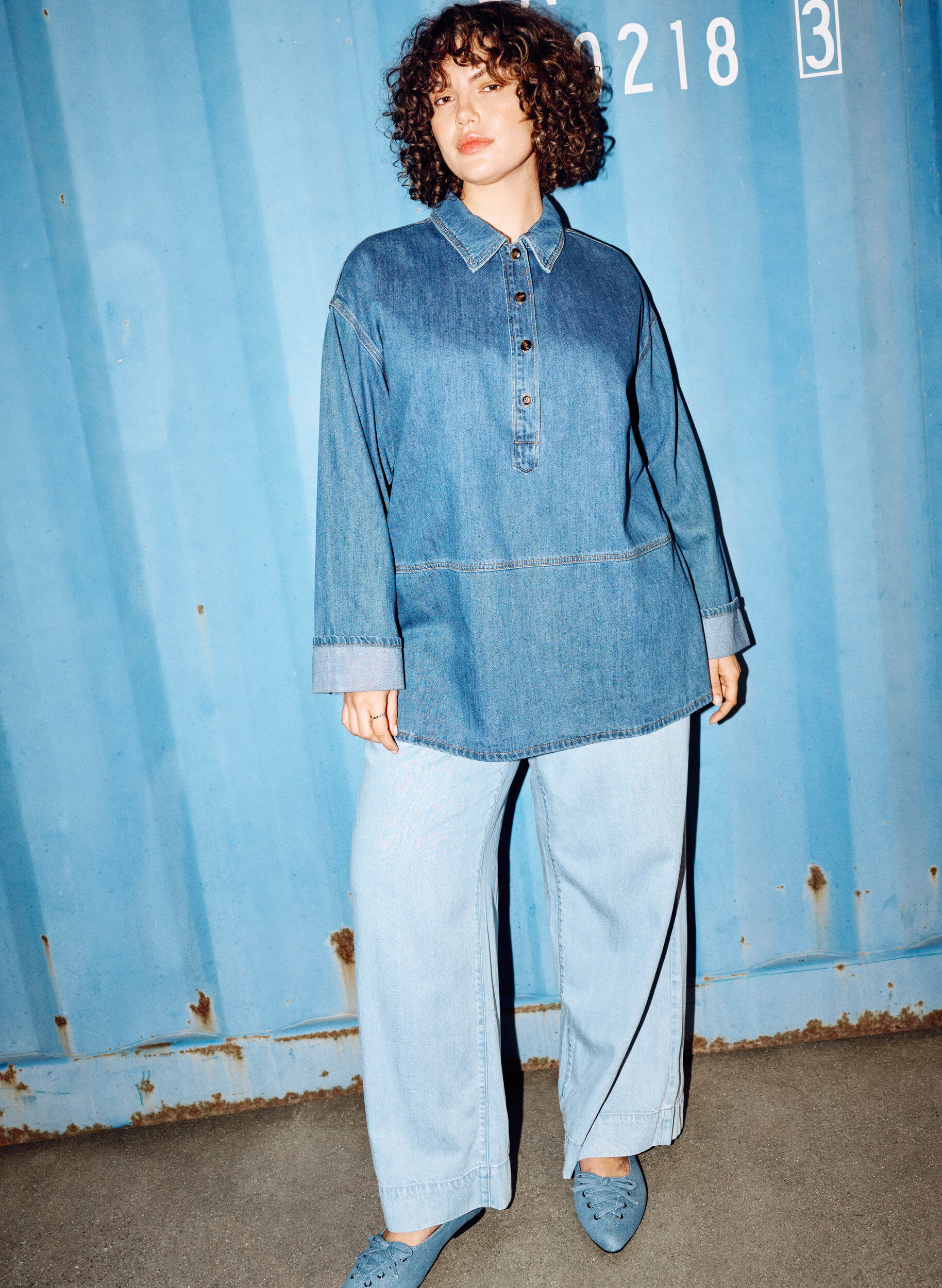 Zizzi Jeans med vide ben og h&oslash;y midje i denimstoff, Bl&aring;, Image image number 0