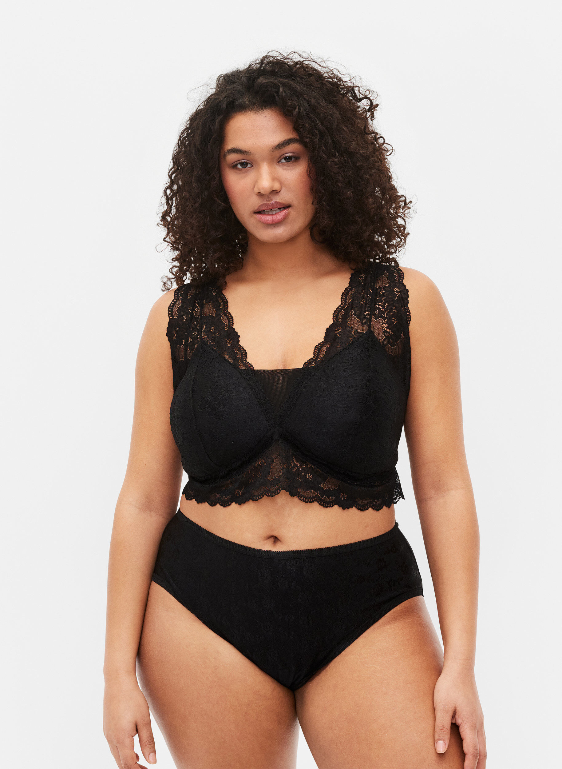 Zizzi Menstruse med blonder, Black/lace, Model image number 0