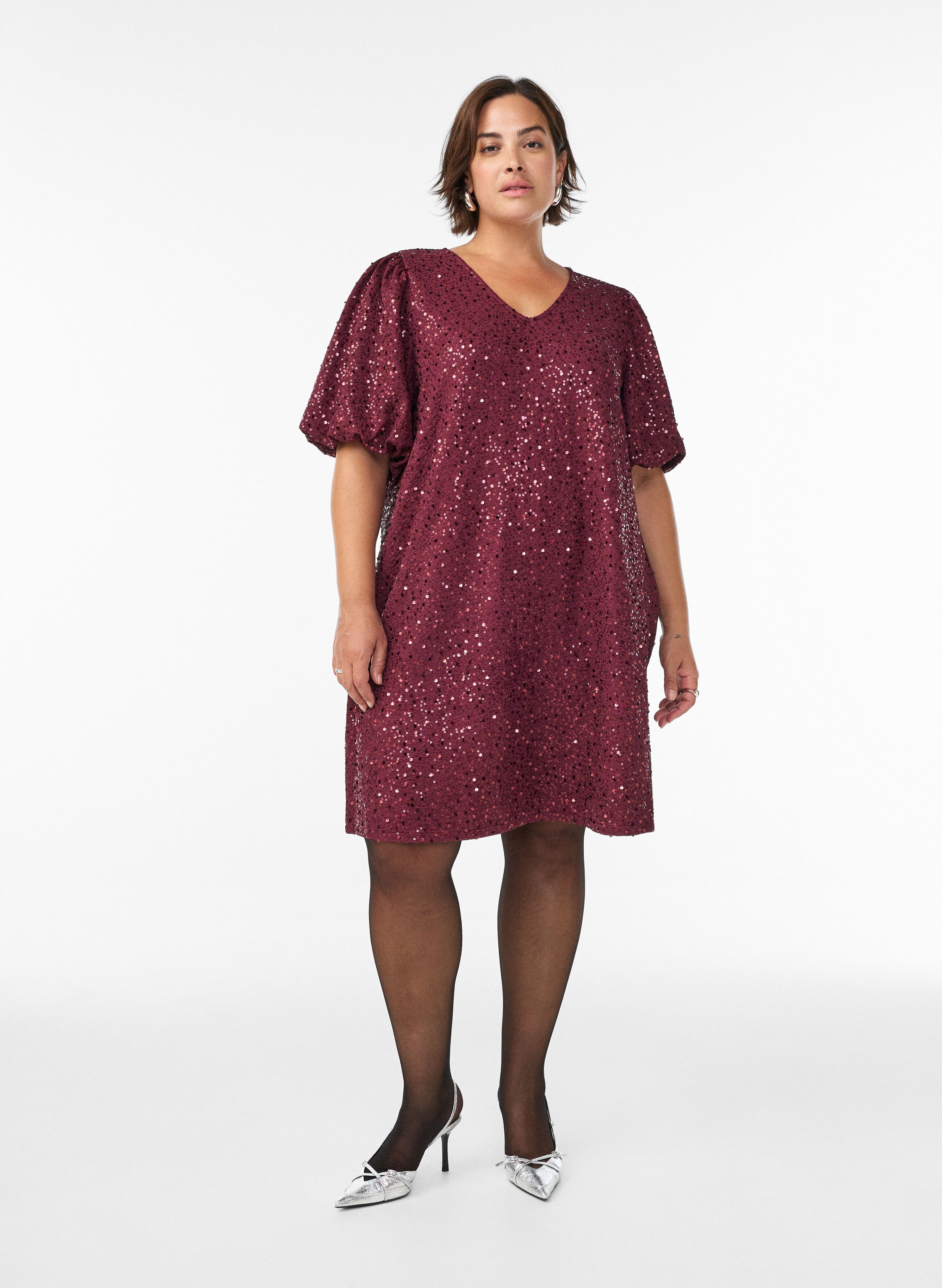 Zizzi Kjole med detaljer, , Model