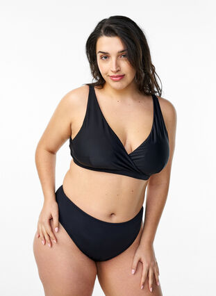Zizzi Trekantbikini-overdel med omslagsdetalj, Svart, Model image number 1