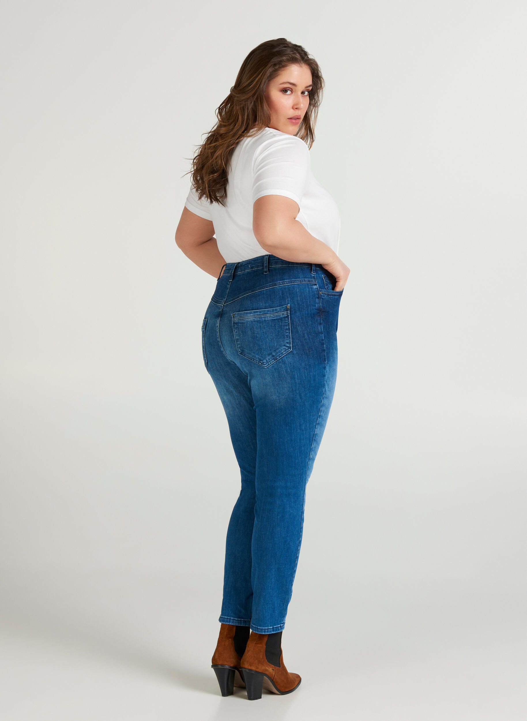 Ekstra slim Nille jeans med h yt liv Bl Str. 42 60 Zizzi