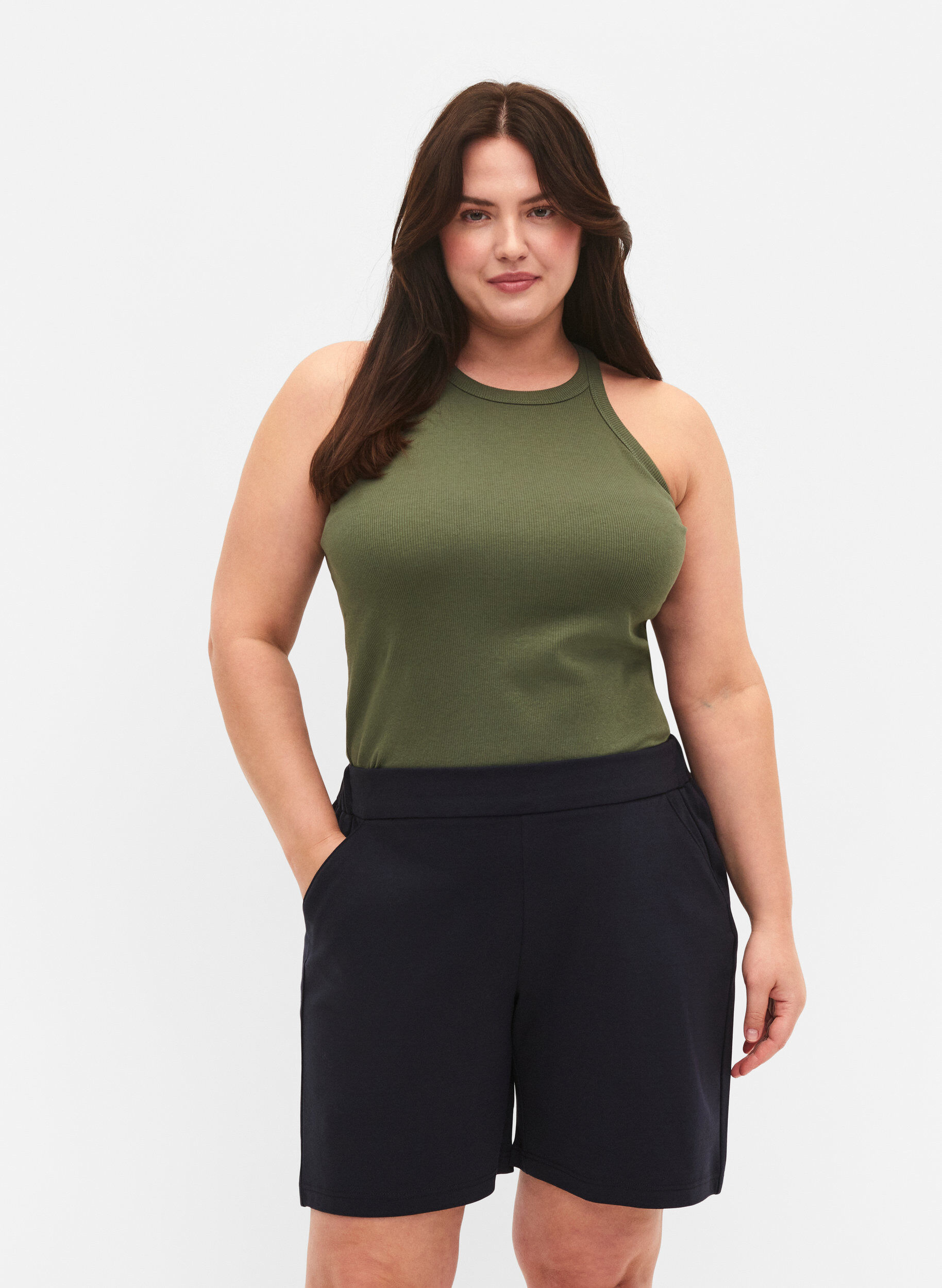 Zizzi Maddison shorts med regular fit, Night Sky, Model image number 0