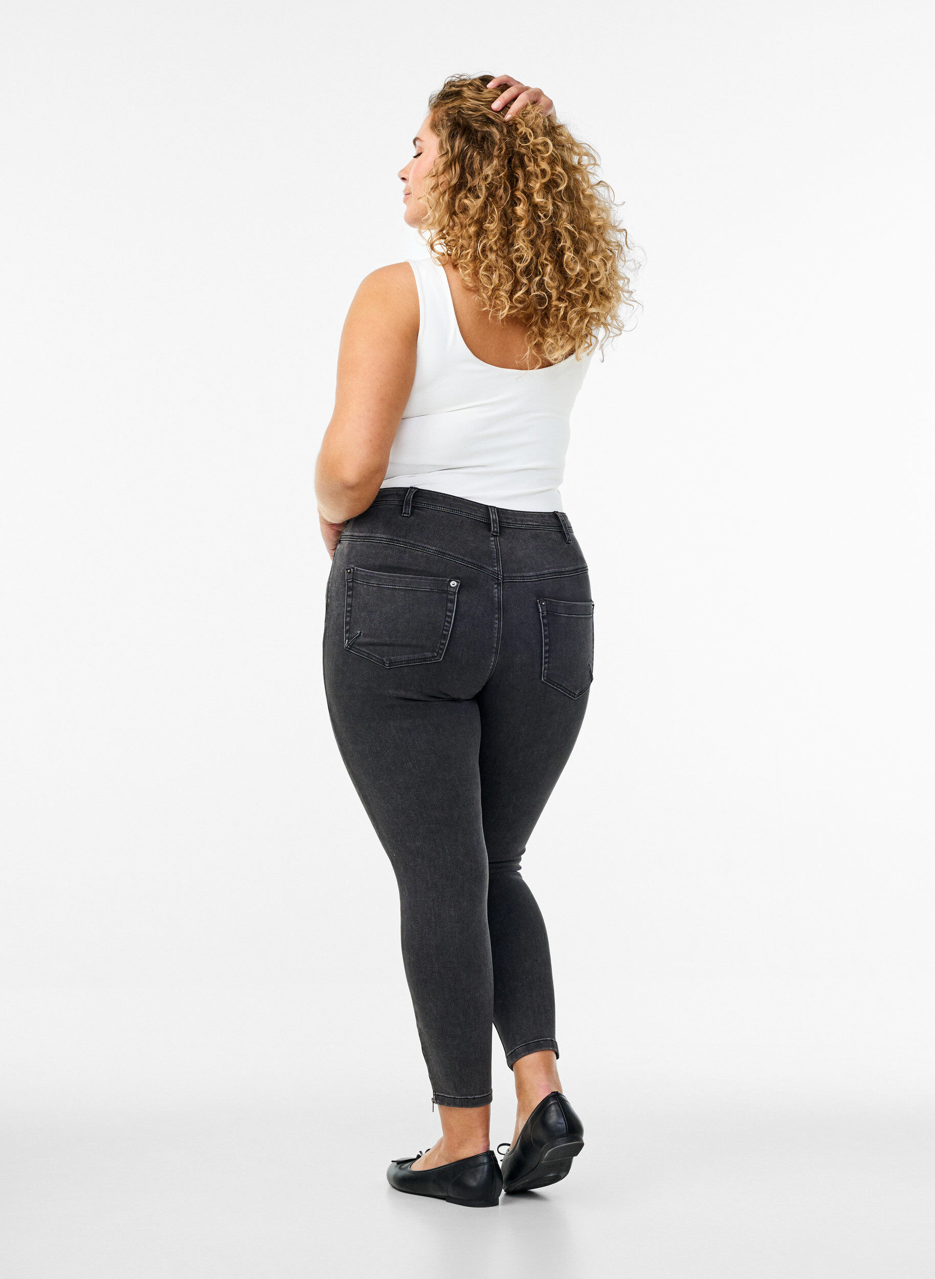 ZizziCropped Amy jeans med glidel&aring;s, Gr&aring;, Model image number 2