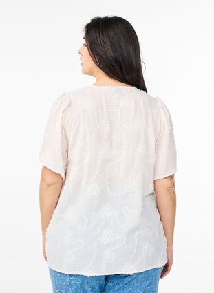Zizzi Kortermet bluse med 3D blomstreffekt, Beige, Model image number 2