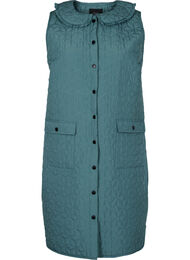 Lang quiltet vest med krage og volanger, Sagebrush Green