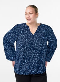 Langermet bluse med blomsterbroderi, Blå Langermet bluse med blomsterbroderi, Blå, Model