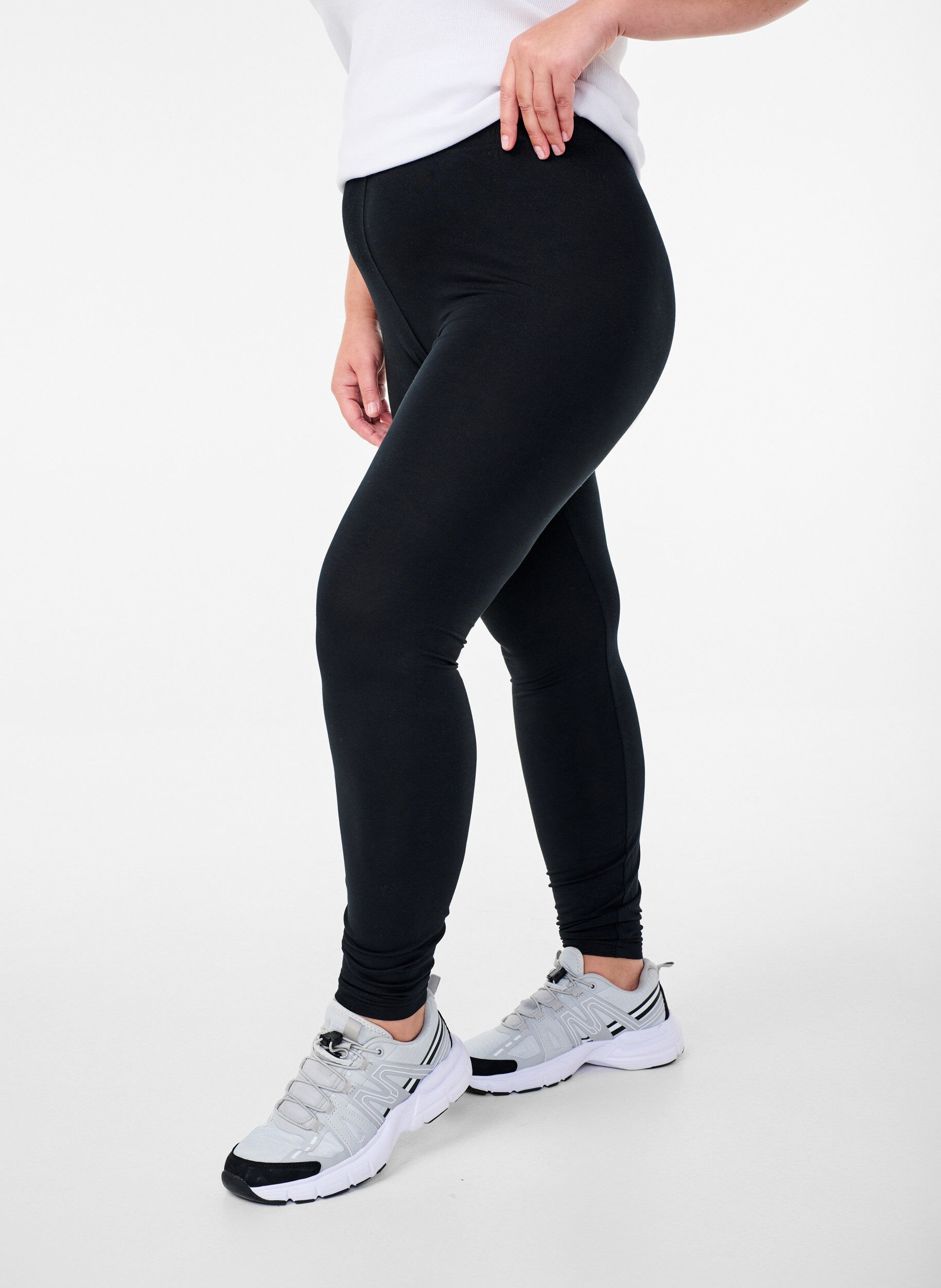 Basisleggings med ekstra lengde, Svart, Model