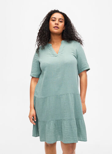 Kortermet kjole i 100 % bomull, Chinois Green, Model image number 0
