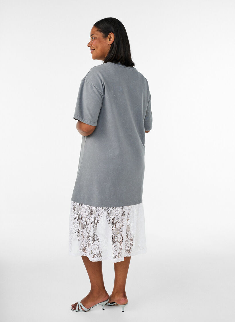 Loose fit T-skjortekjole med blonder trim, Gr&aring;, Model image number 1