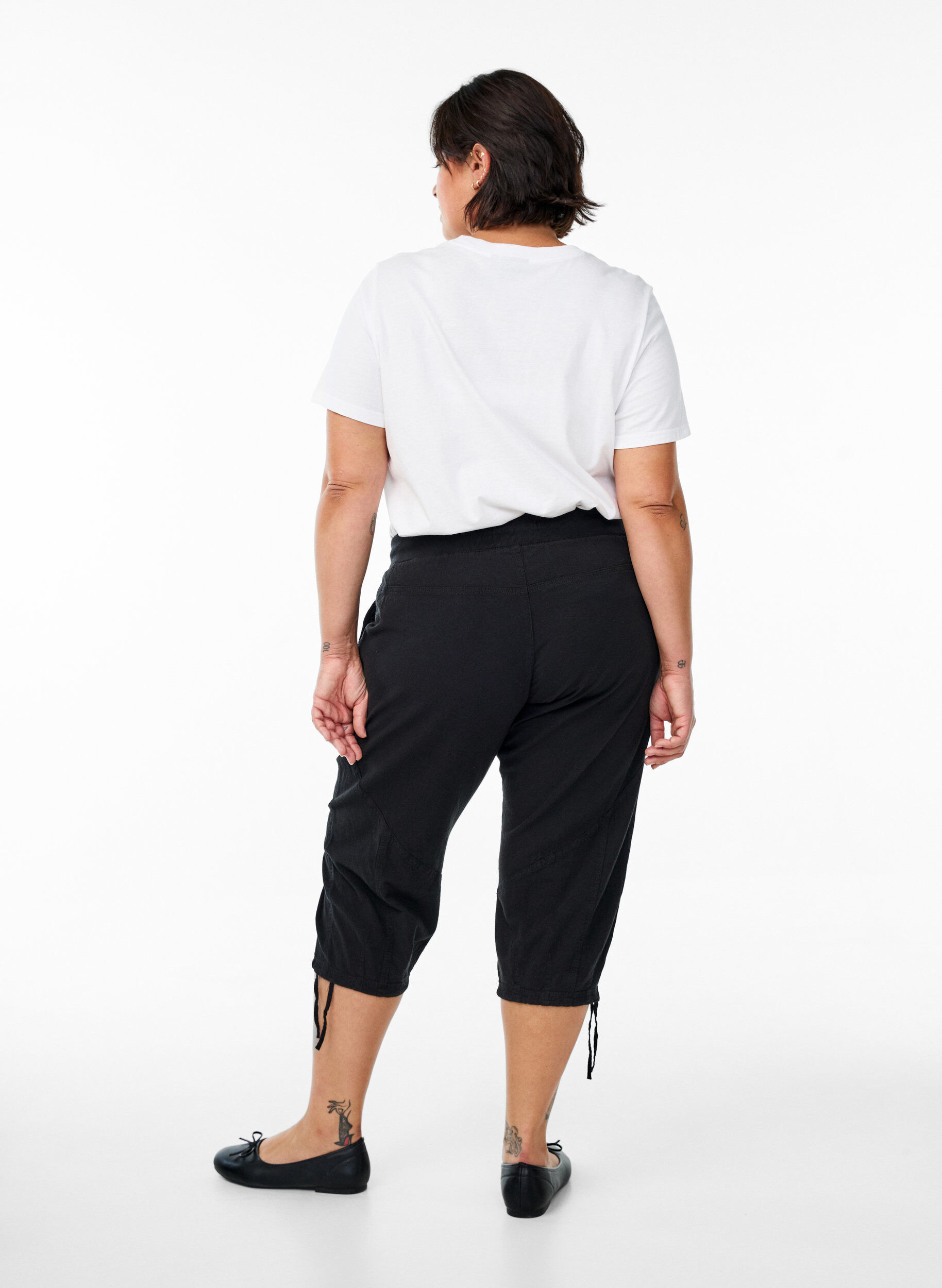 ZizziCapribukser i bomull, Svart, Model image number 1