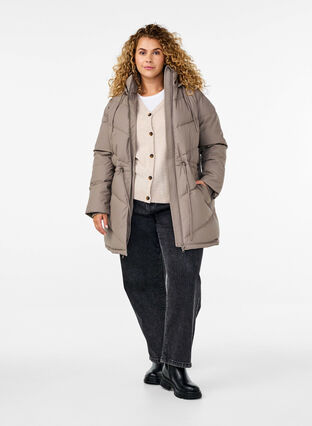 Zizzi Vannavstøtende pufferjakke med hette, Beige, Model image number 1