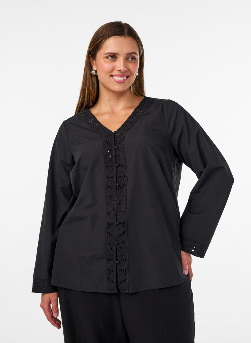Skjortebluse med broderie anglaise, Svart, Model image number 0