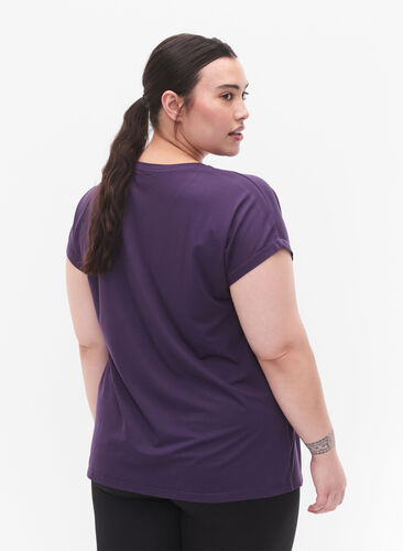 Kortermet trenings T-skjorte, Purple Plumeria, Model image number 1
