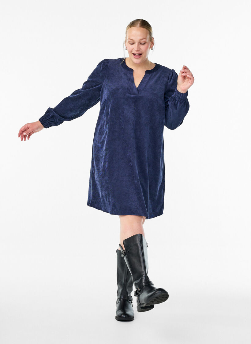 Kort fløyelskjole med lange ermer, Peacoat, Model