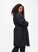 Trenchcoat med belte og slisse, Black, Model image number 2