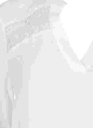 Viskosebluse med 3/4-ermer og blondedetaljer, Bright White, Packshot image number 2