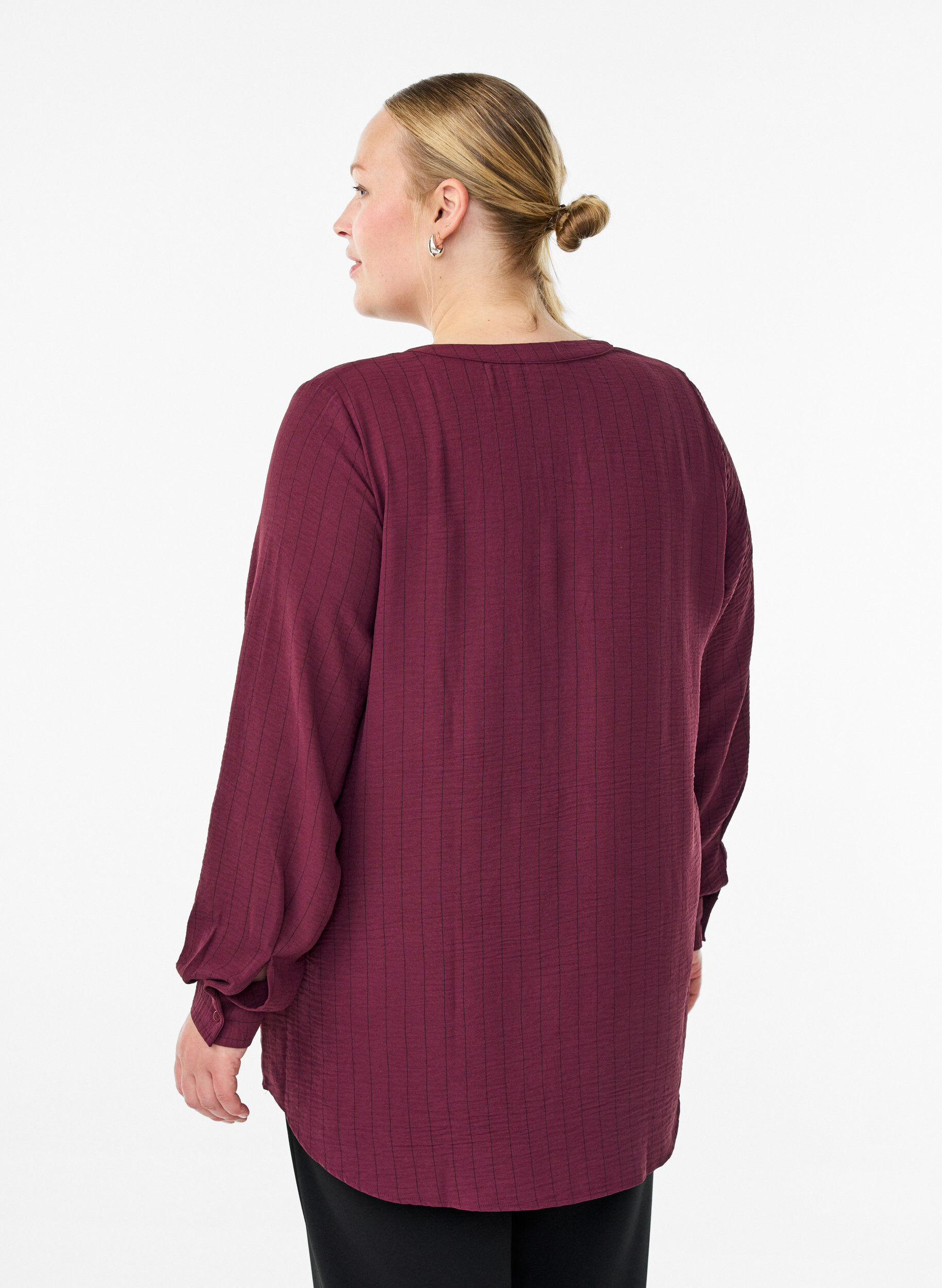 Zizzi Skjortebluse med n&aring;lestriper, R&oslash;d, Model image number 2
