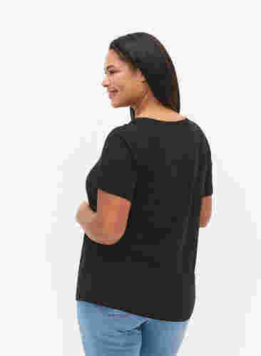T-skjorte i bomull med mønsterdetalj, Black MIAMI, Model image number 1
