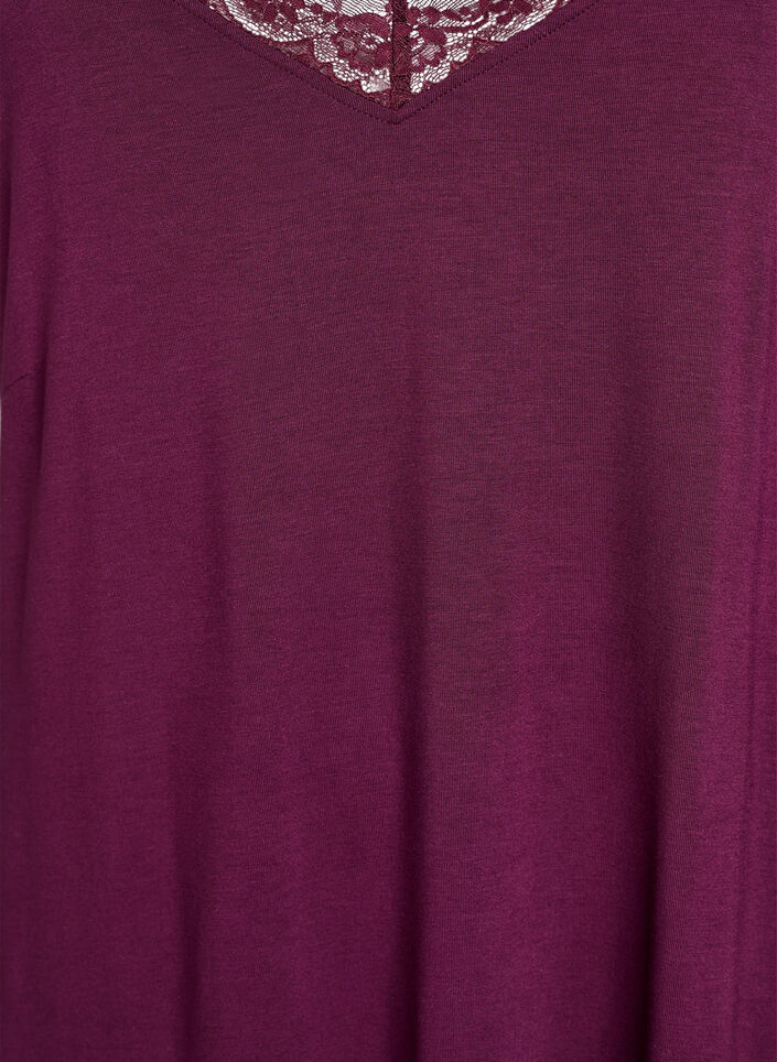 Nattkjole i viskose med blondekant, M&oslash;rk Bordeaux, Packshot image number 2