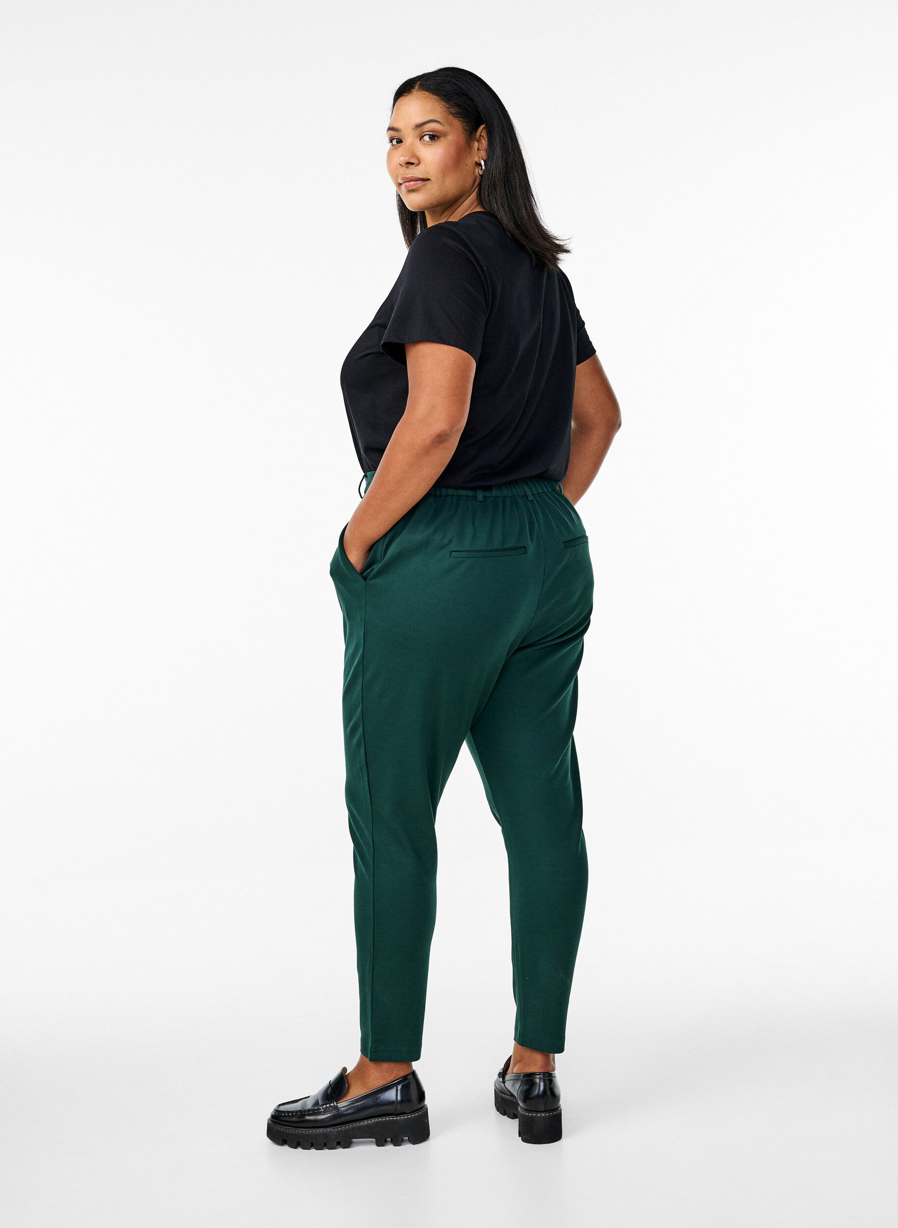 ZizziCroppede Maddison-bukser, Gr&oslash;nn, Model image number 1