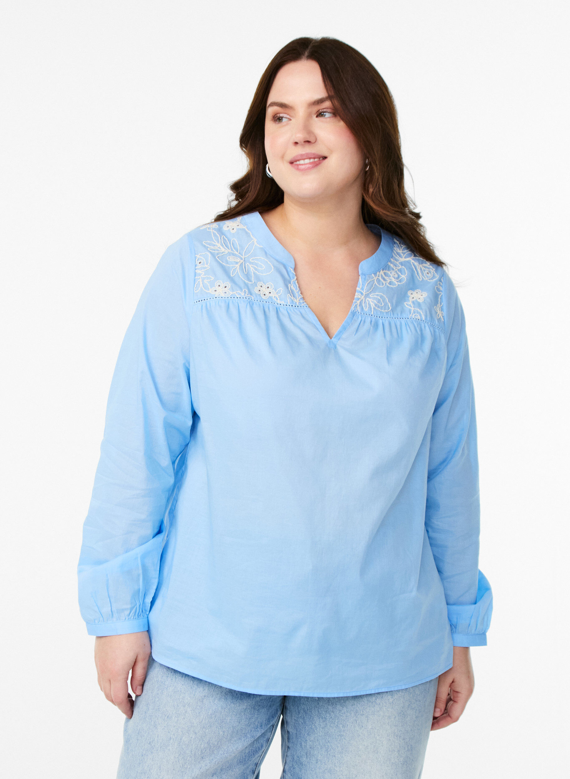 Bluse med broderidetaljer, Bl&aring;, Model