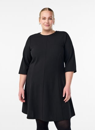 Zizzi Kort A-linje jersey kjole med 3/4 ermer, Svart, Model image number 0