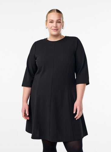 Zizzi Kort A-linje jersey kjole med 3/4 ermer, Svart, Model image number 0