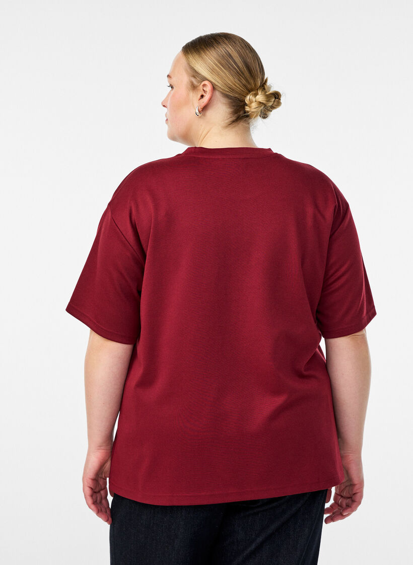 T-skjorte med rhinesteiner og rund hals, M&oslash;rk Bordeaux, Model image number 2