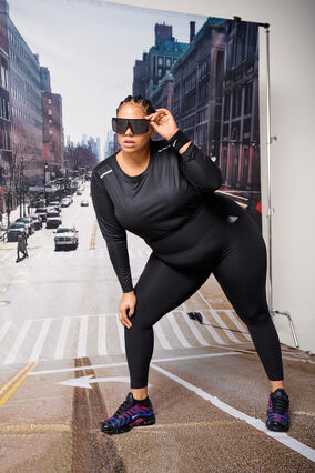 Zizzi CORE, SUPER TENSION TIGHTS - Treningstights med innvendig lomme, Svart, Model image number 4