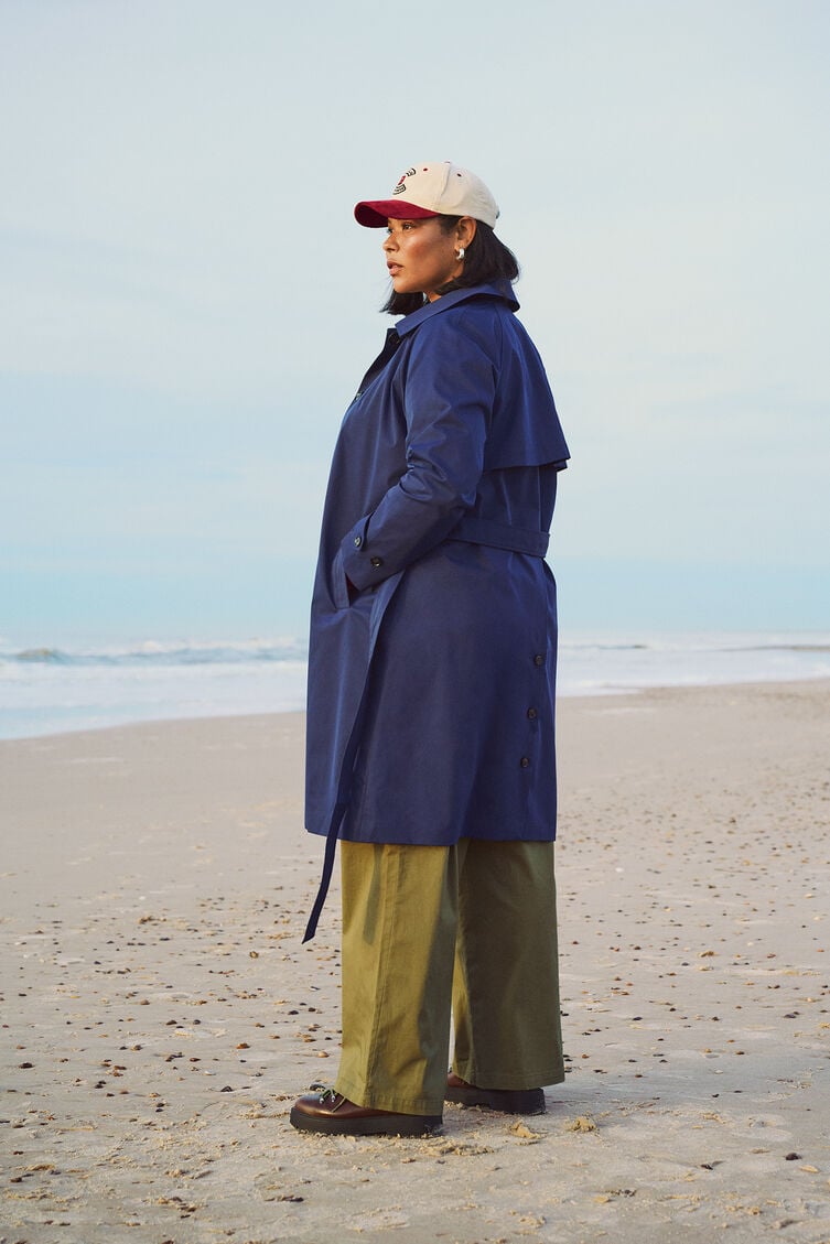 Bl&aring; trenchcoat, , Model