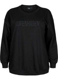 Genser med brodert tekst