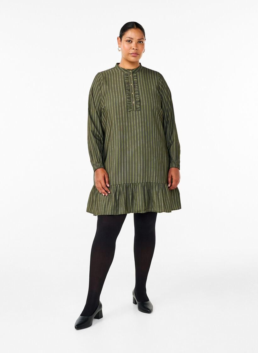 Kort, stripete kjole med volangdetaljer, Thyme Stripe AOP, Model image number 2