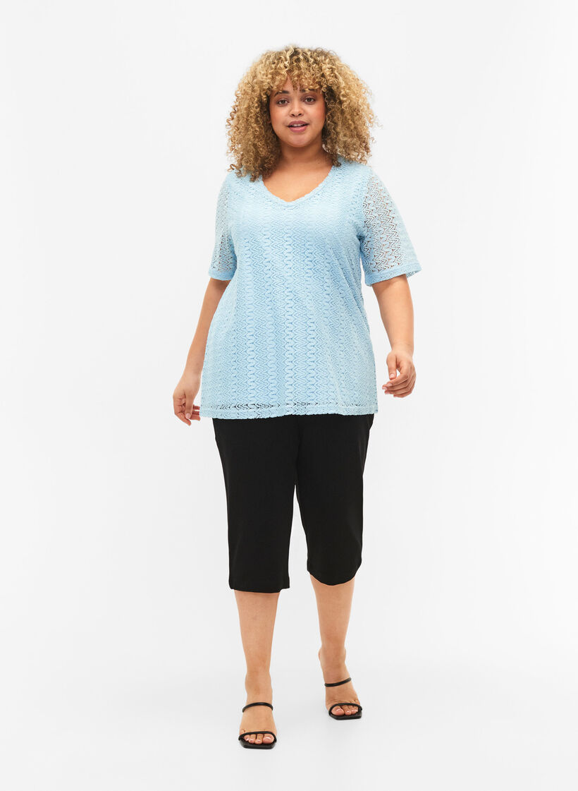 Kortermet bluse med blonder og V-hals, Angel Falls, Model image number 2