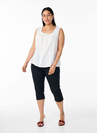 Zizzi Ermeløs bluse med broderi anglaise og volanger, Vanilje, Model image number 1