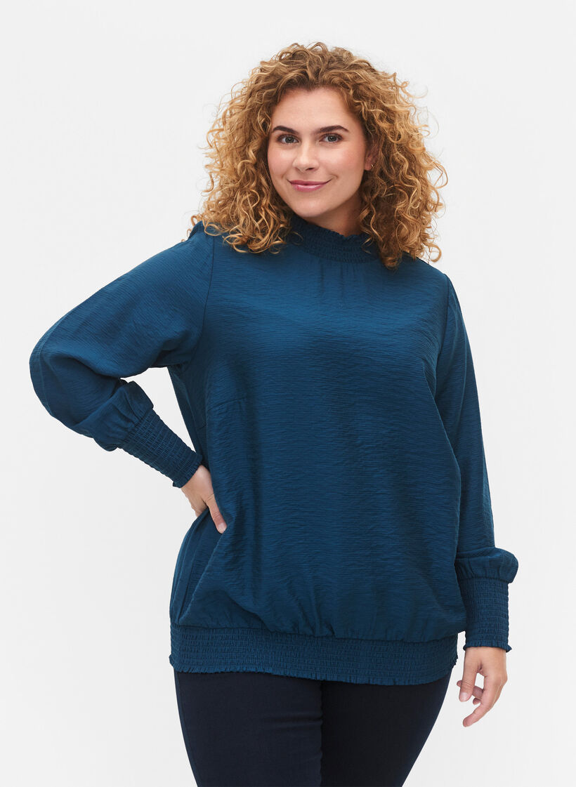 Viskosebluse med smock, Reflecting Pond, Model image number 0