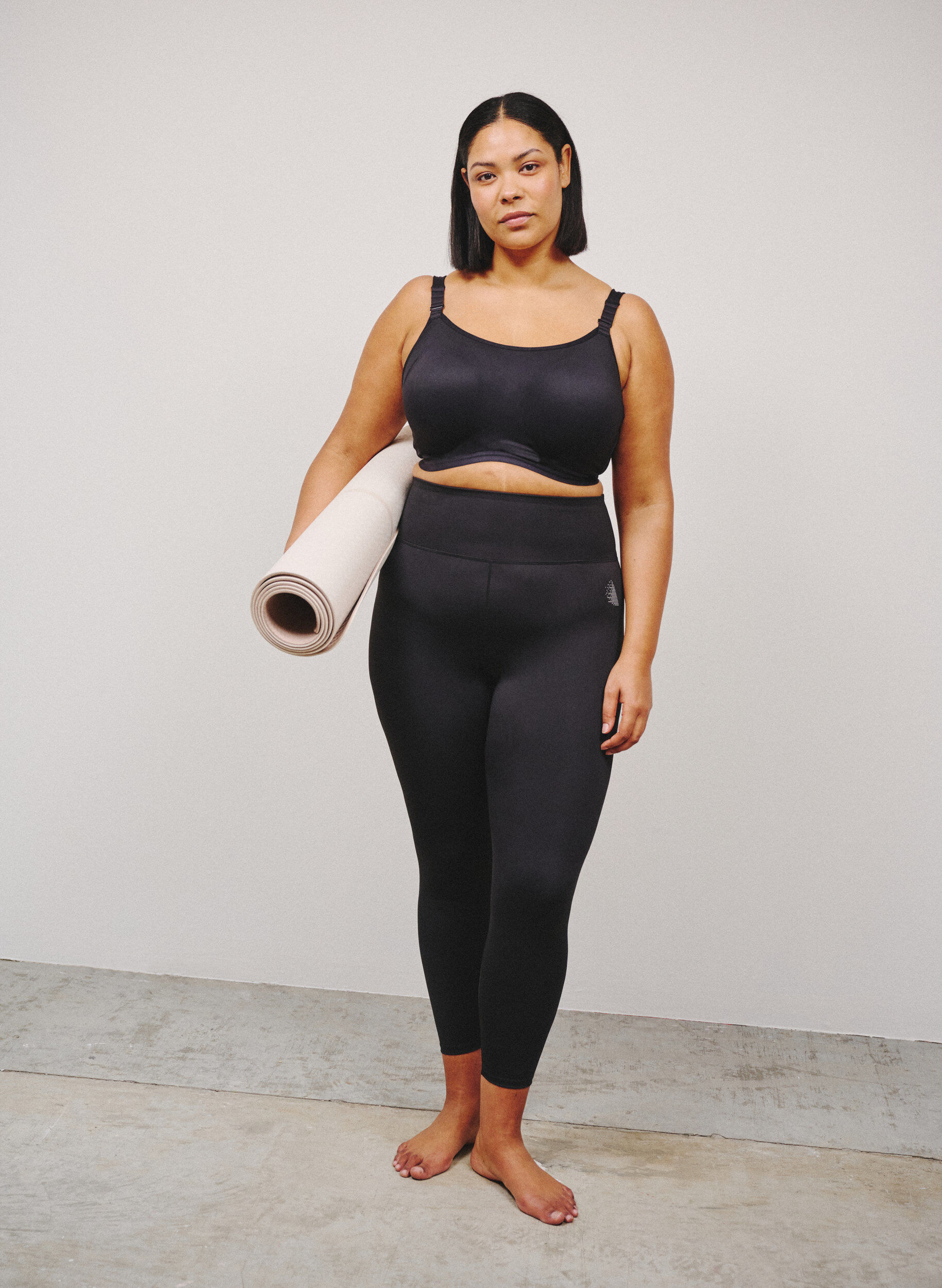 ZizziTreningstights med h&oslash;y midje og lomme i linningen, Svart, Image image number 0