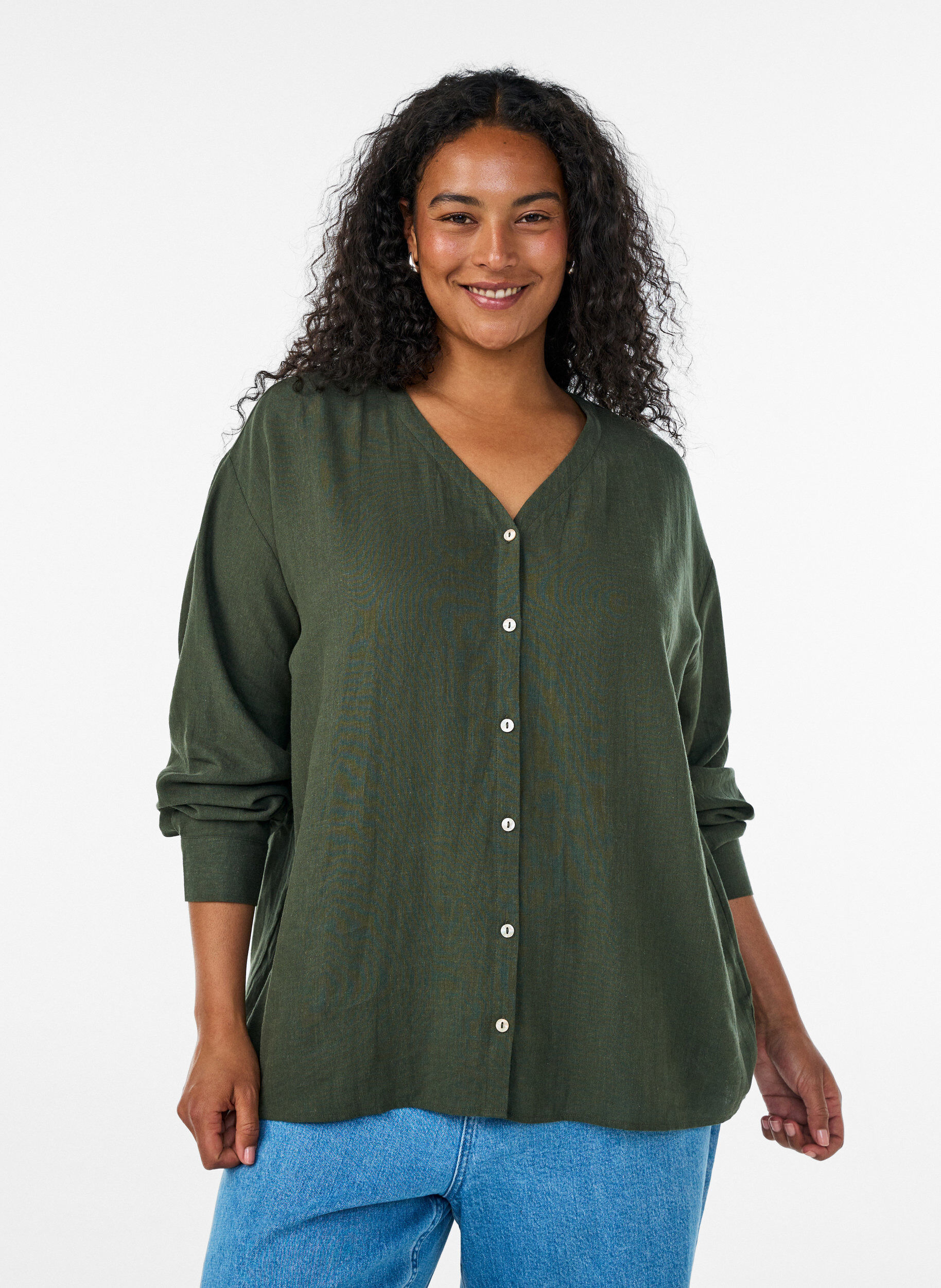 Bluse i lin og viskose med V-hals, Gr&oslash;nn, Model