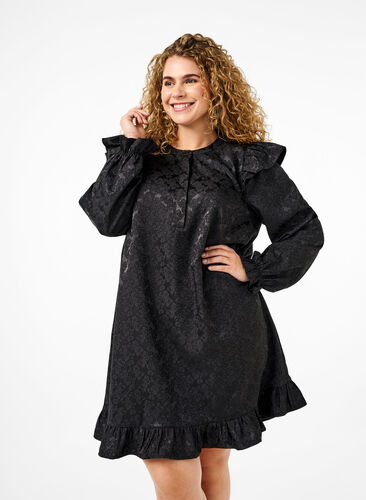 Zizzi Jacquardkjole med lange ermer og volangdetalj, Svart, Model image number 0