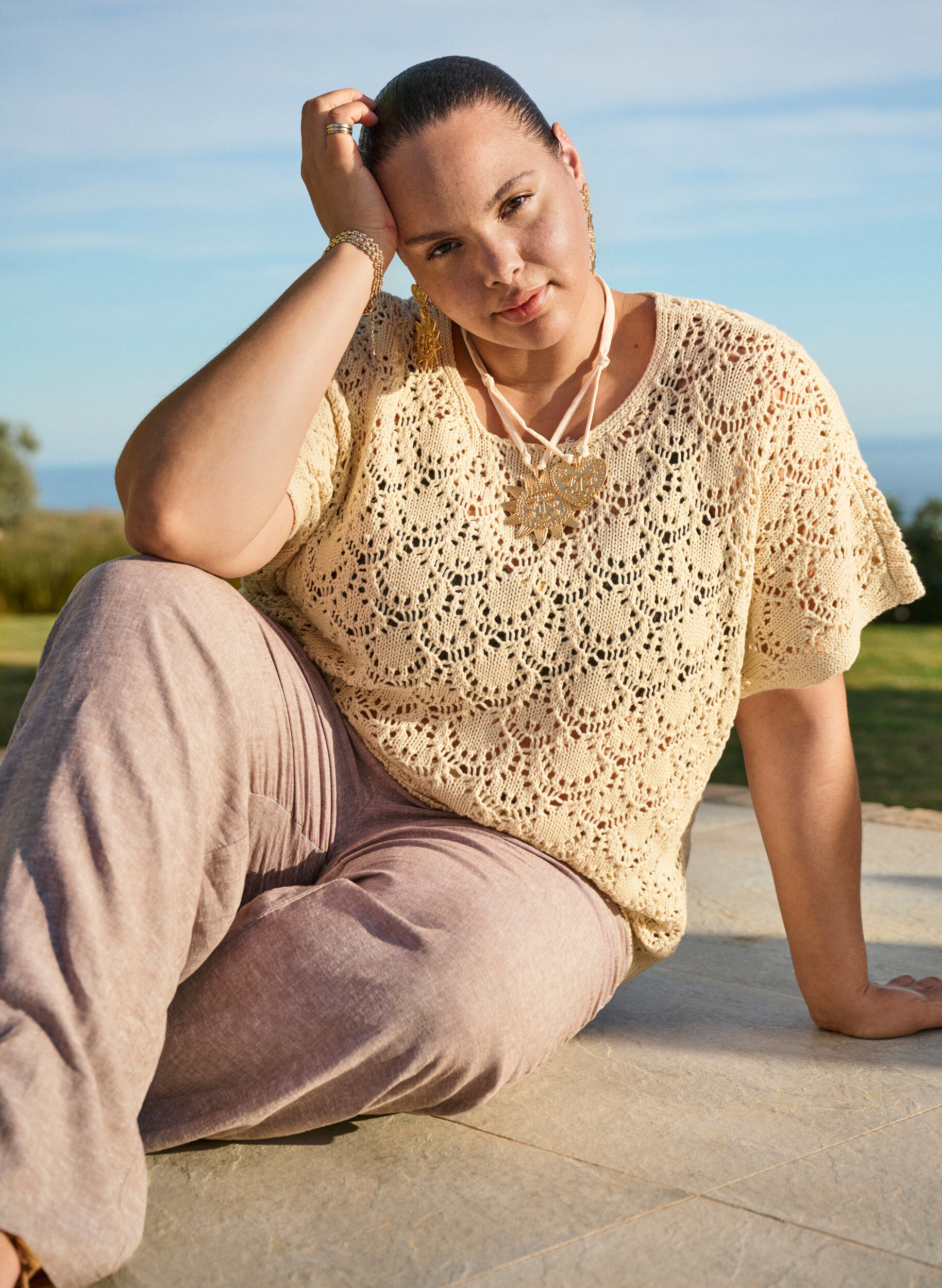 Zizzi Strikket bluse med korte flaggermusermer, Beige, Image image number 0