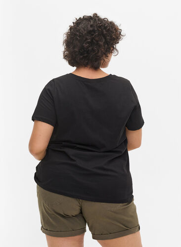 T-skjorte i bomull med V-hals, Black VACAY , Model image number 1