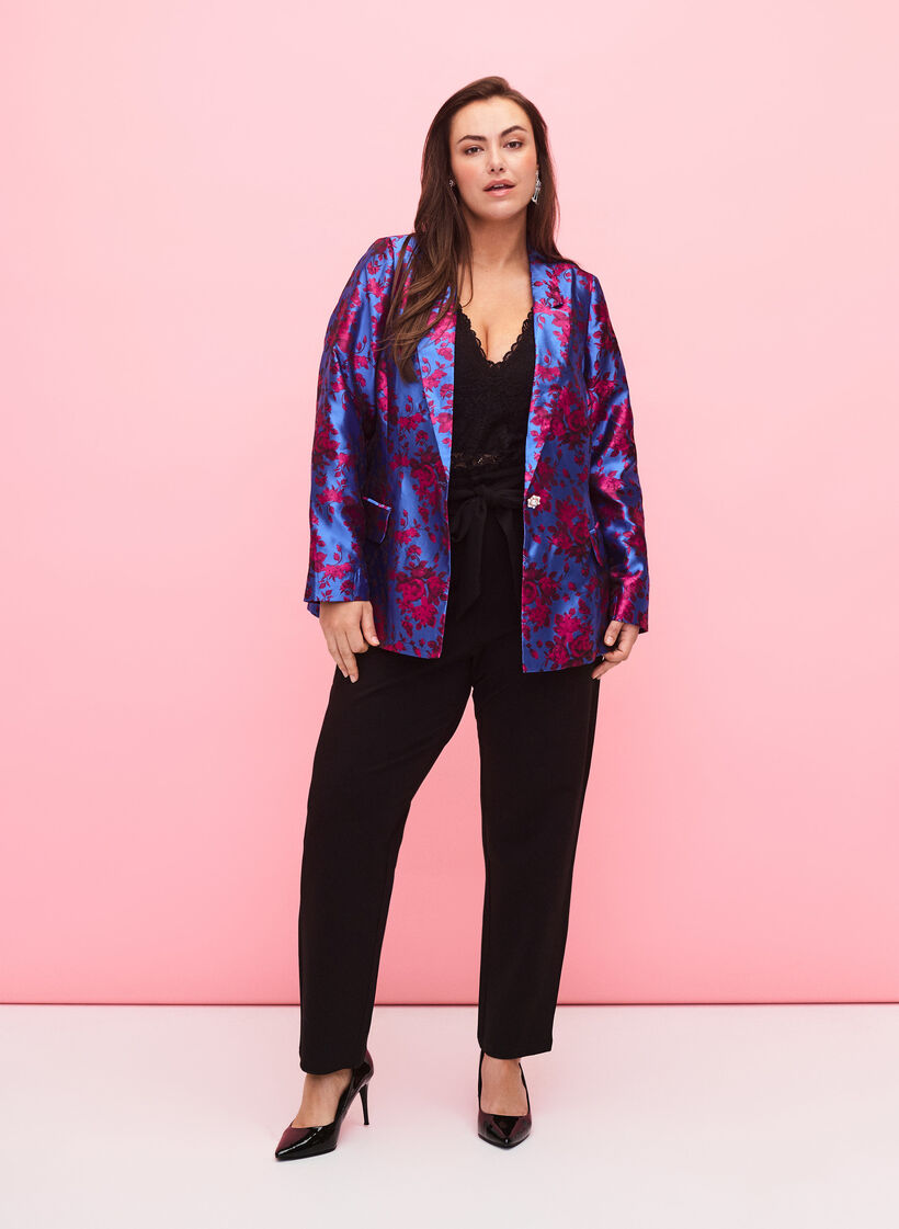 Blomstret blazer med perleknapp, Blue Quartz Jaquard, Model image number 2