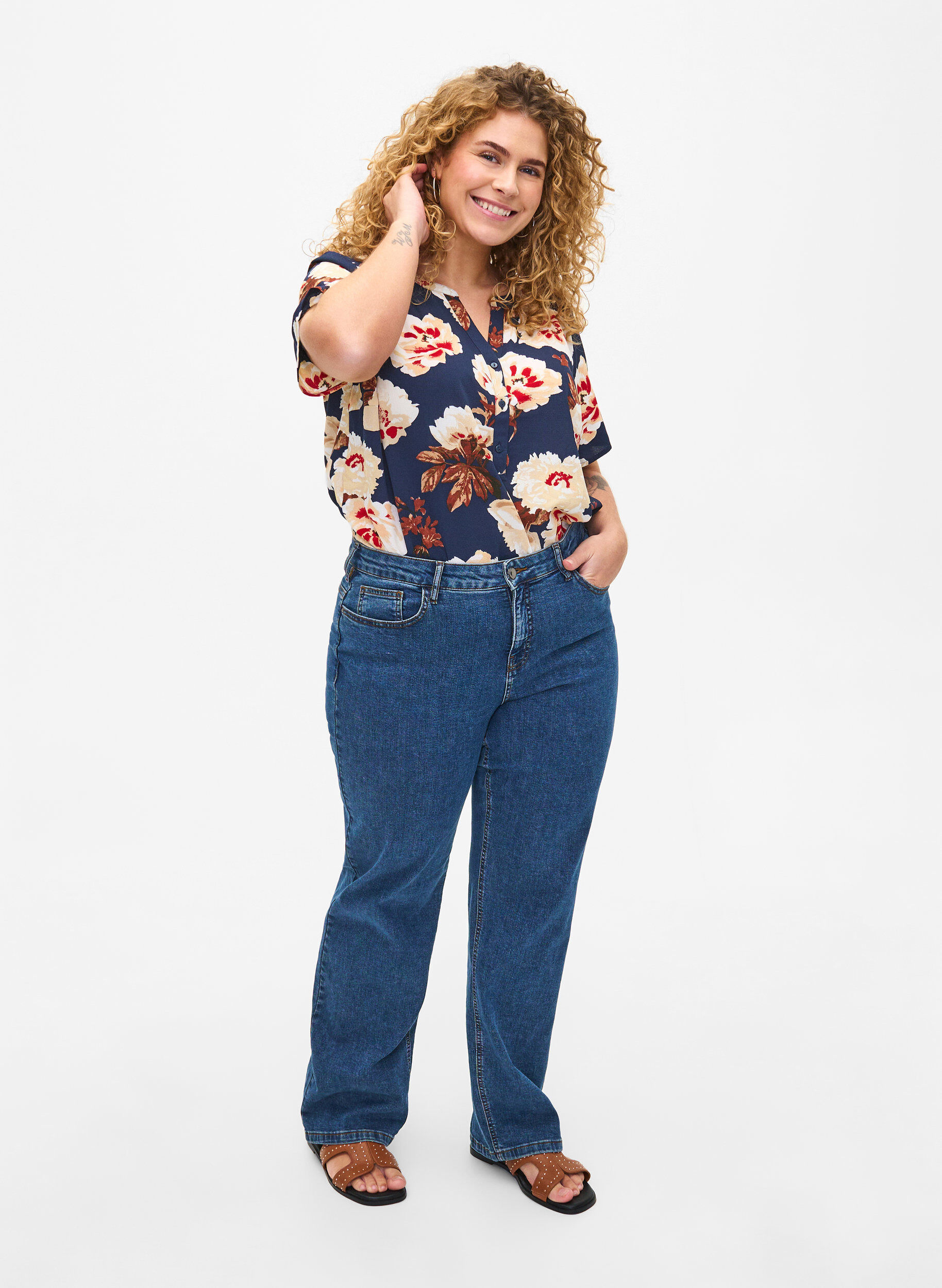 Zizzi Bluse med korte ermer og V-hals, Bl&aring;, Model image number 1