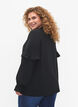 Bluse med volanger og knapper, Black, Model image number 1