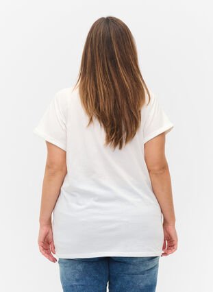 Kortermet T-skjorte med broderi anglaise, Off White Mel, Model image number 1