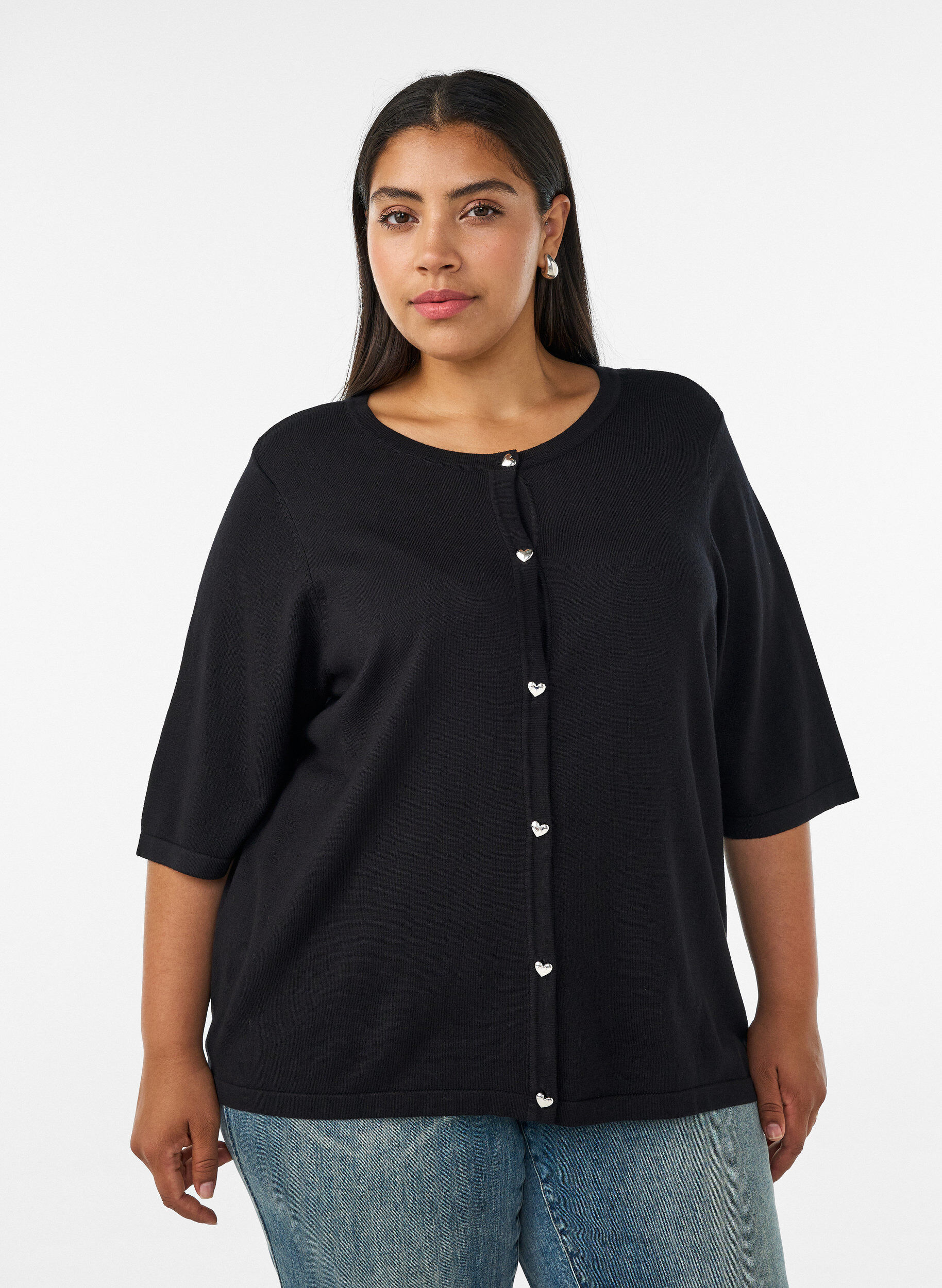 Strikket cardigan med hjerteknapper og korte ermer, Svart, Model