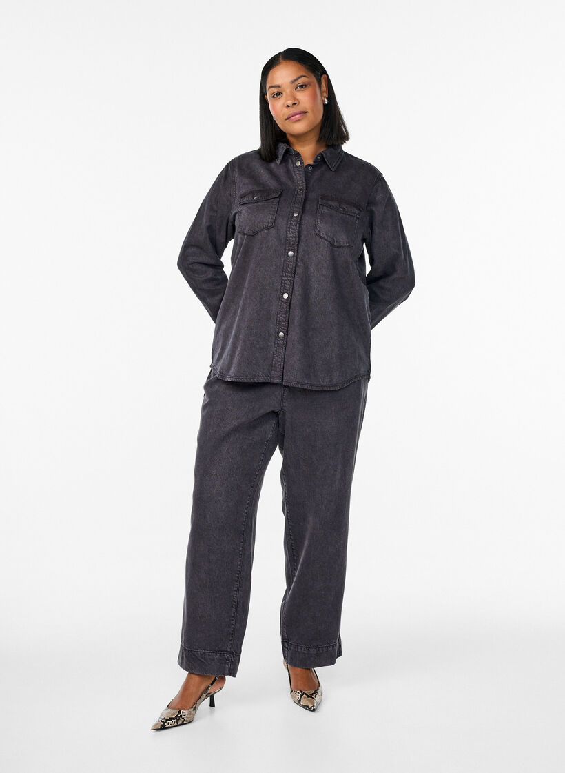 Denimskjorte med brystlommer, Grå, Model image number 1