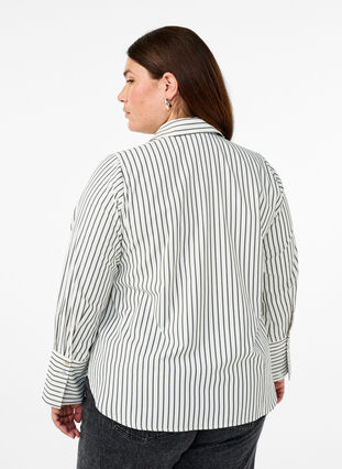 Zizzi Stripet skjorte med brede mansjetter, Hvit, Model image number 2