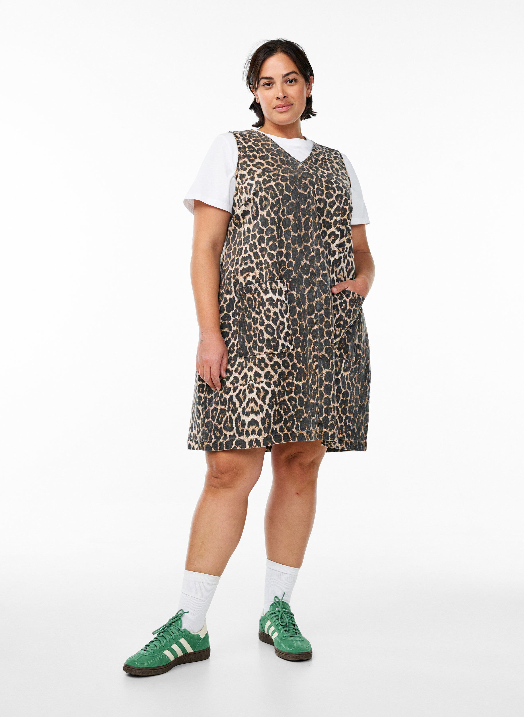 Zizzi Spencerkjole med lommer og leopardm&oslash;nster, Brun, Model image number 1