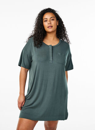 Zizzi Kortermet nattkjole i viskose, Urban Chic, Model image number 0
