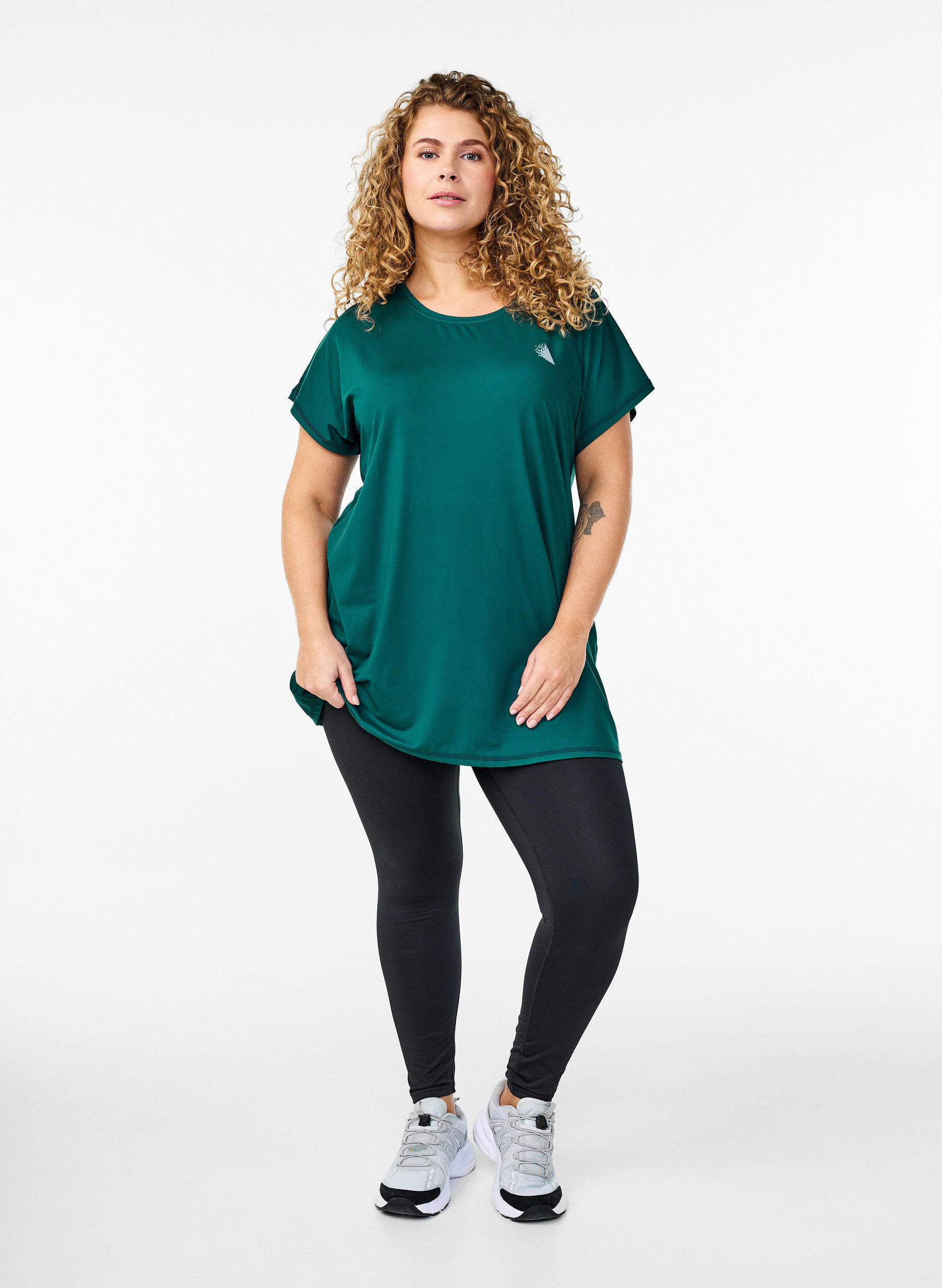 ZizziLang trengings T-skjorte, Gr&oslash;nn, Model image number 1